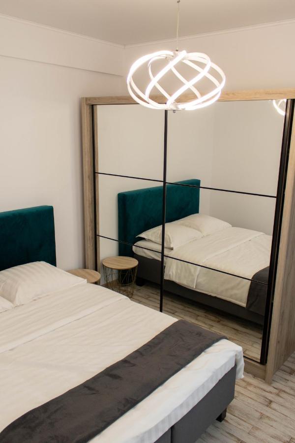 Yzza Apartament Нэводари Экстерьер фото