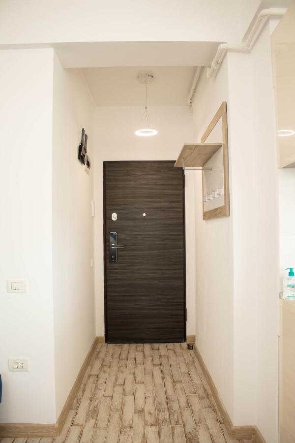 Yzza Apartament Нэводари Экстерьер фото